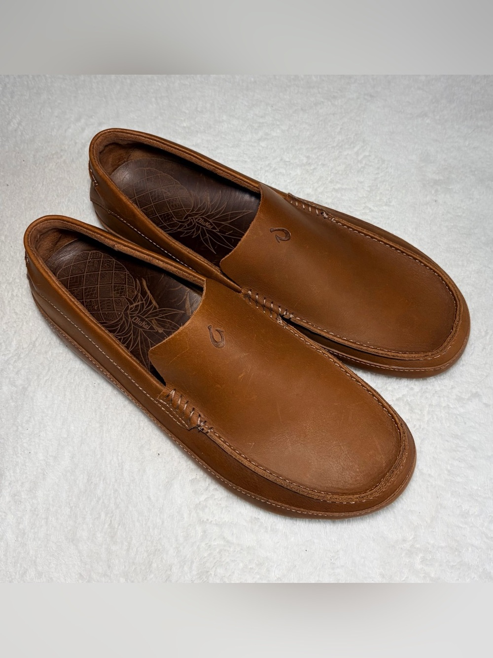 OluKai Kulana Men's Leather Slip-On Loafers - Chestnut Brown Sz 11.5